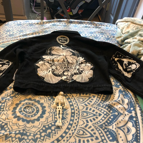 Meet your Posher, Twiggy - Picture 15 of 16